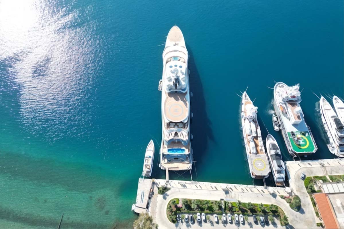 Ez Sbini - Port Azure Marina - Türkiye
